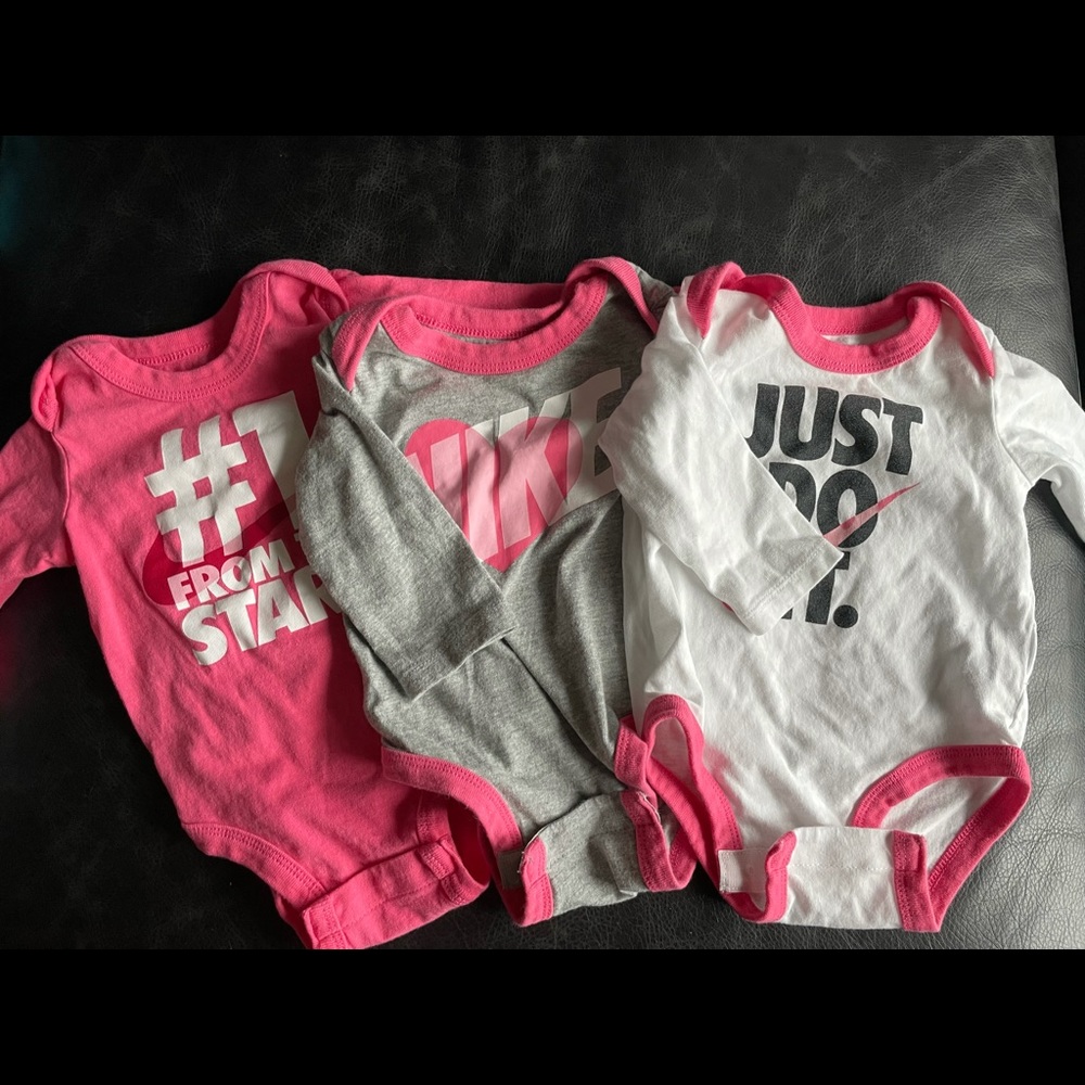 Girl’s Nike Onesie Bundle